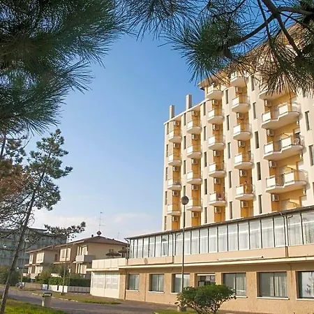 Familihotel Lido Di Classe 酒店 3*
